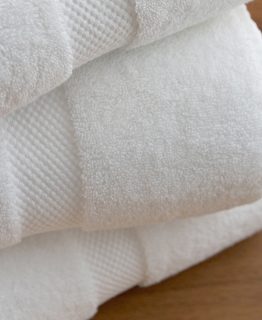 AGH DOBBY - Dobby Border Ring Spun Premium Quality Towels - Made out of 86% Cotton & 14% Polyester Blend