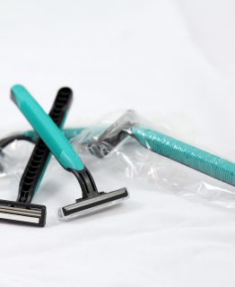 Twin Blade Razors In Bulk | Disposable Twin Blade Razors