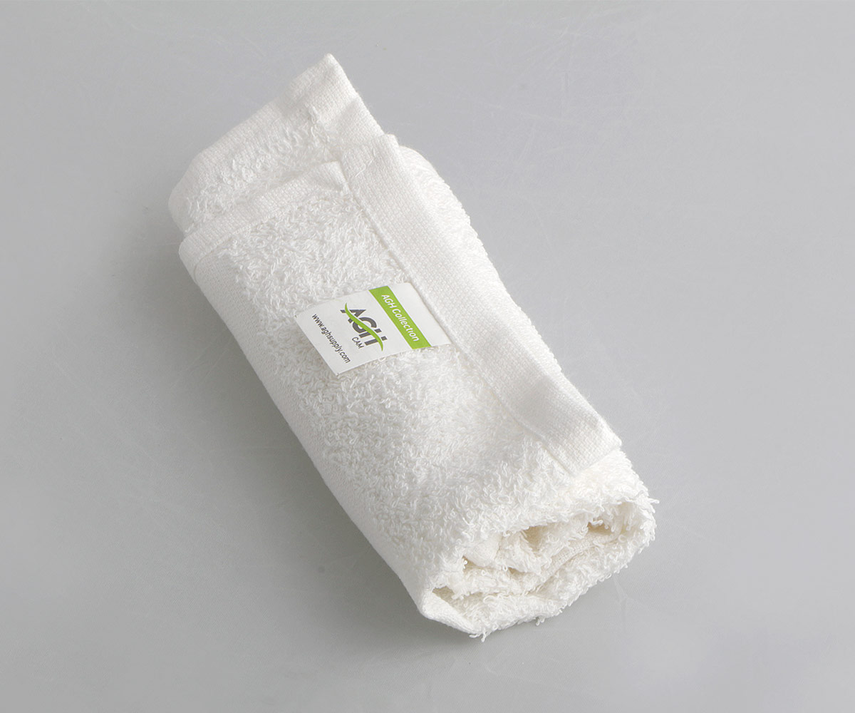 Wholesale Bath Towels White with Cam Border - In Bulk Cases