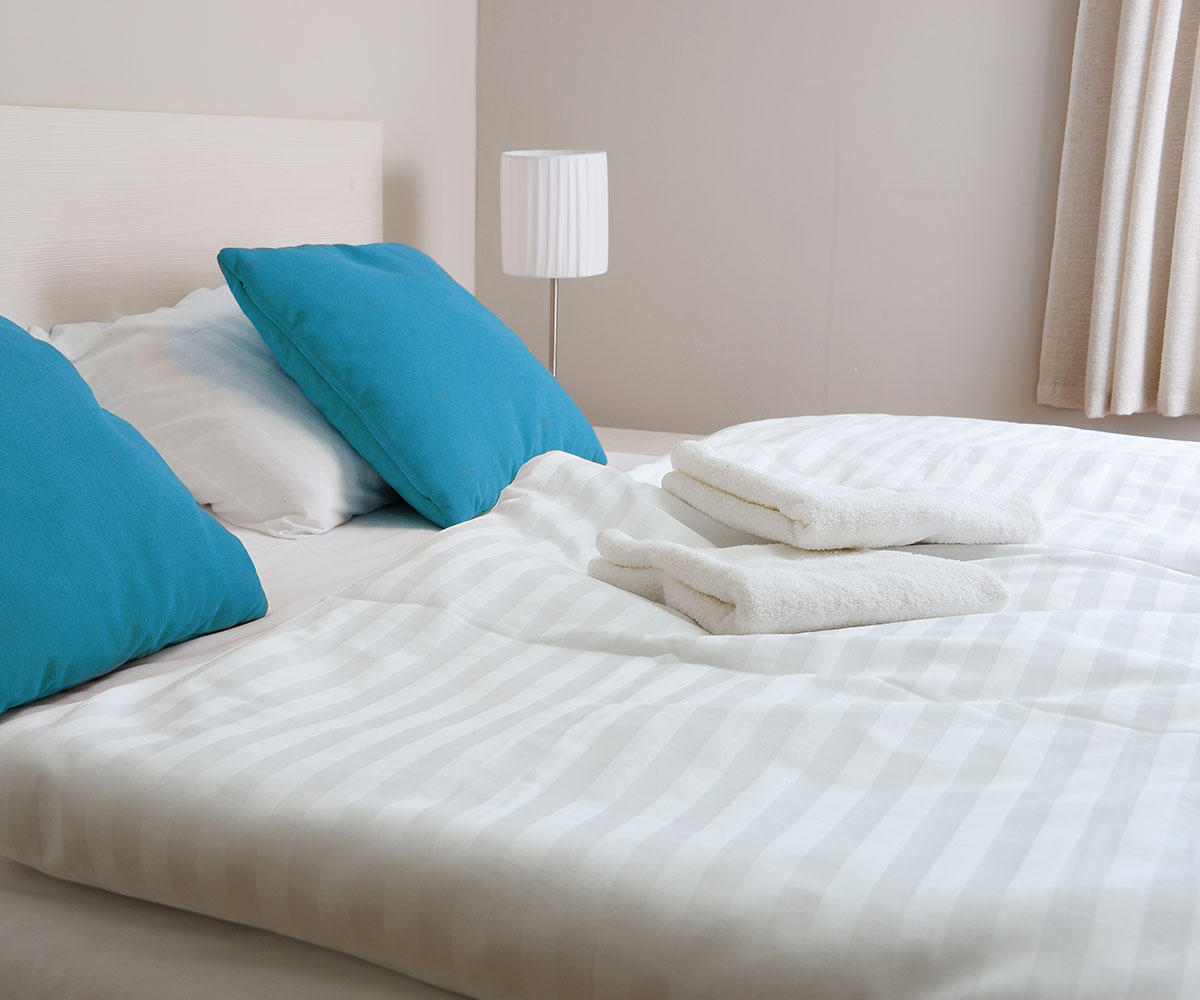 Buy Best Hotel Bed Sheets Online in Bulk - Wholesale Bed Sheets Suppliers for Hotels